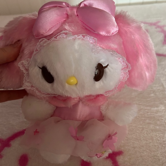 $9.99 SHIPPING Sakura My Melody plushy - Picture 1 of 4